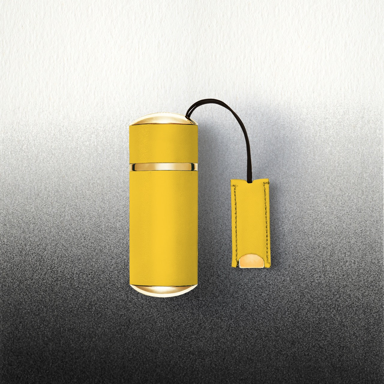 Sunflower - Travel case | Memo Paris